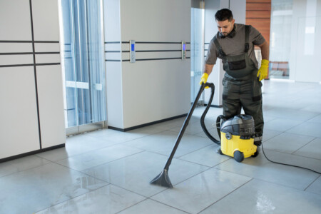 Shopping Mall Cleaning